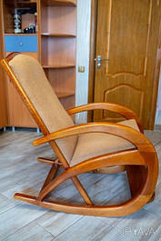 Крісла-гойдалки з масиву Насолода та Люкс