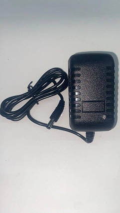 Блок живлення 12V 1A (роз'єм 5.5/ 2.5 мм) – універсальний адаптер для побутової електроніки, фото 3