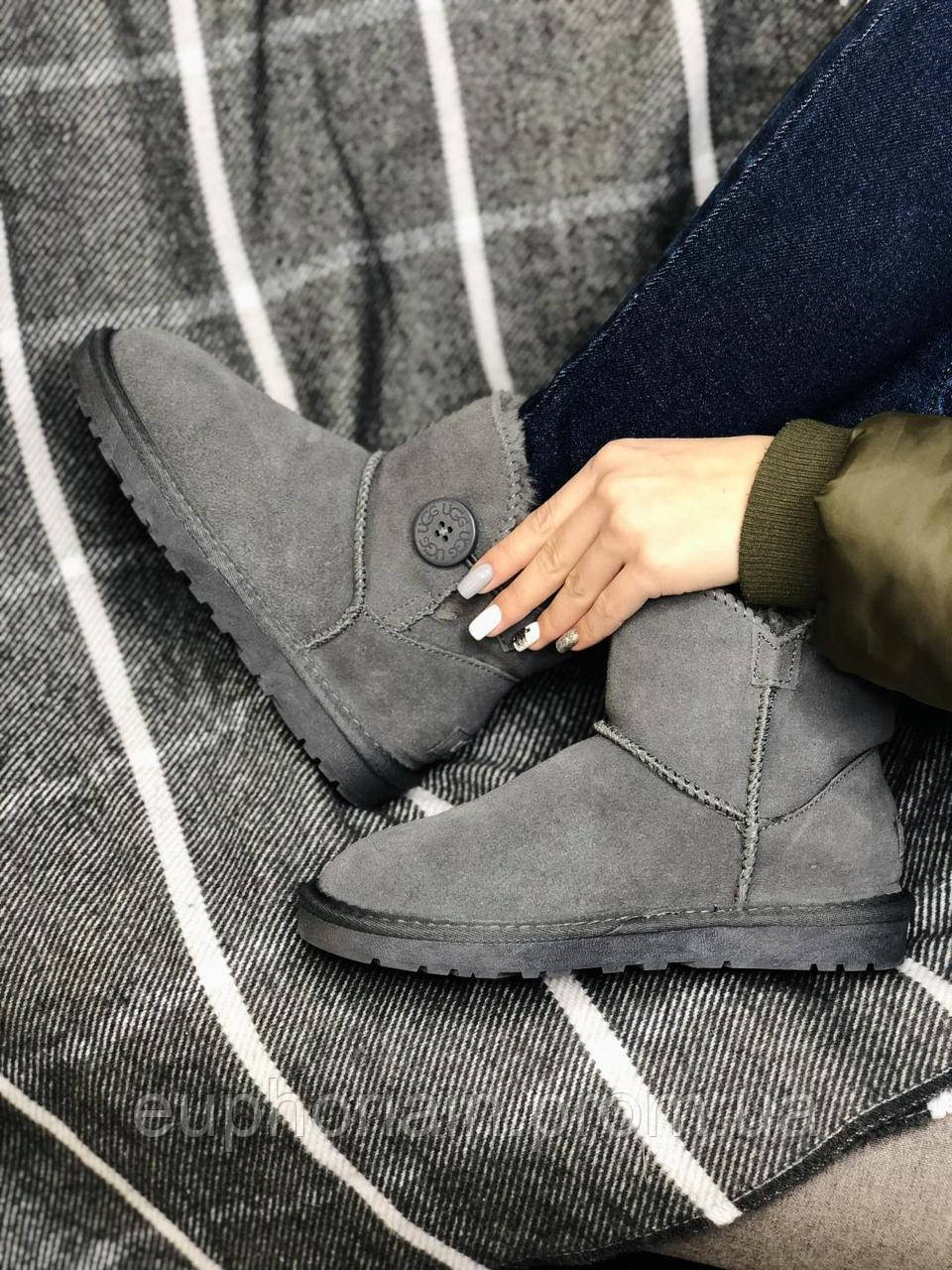 UGG Mini Bailey Button Grey Отличное качество Угги, ботинки, ботильйони отличное качество Размер 36 - фото 1 - id-p1983444922