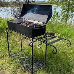 Мангал - барбекю на 12 шампурів на дровнику + полиця  Україна (4мм)