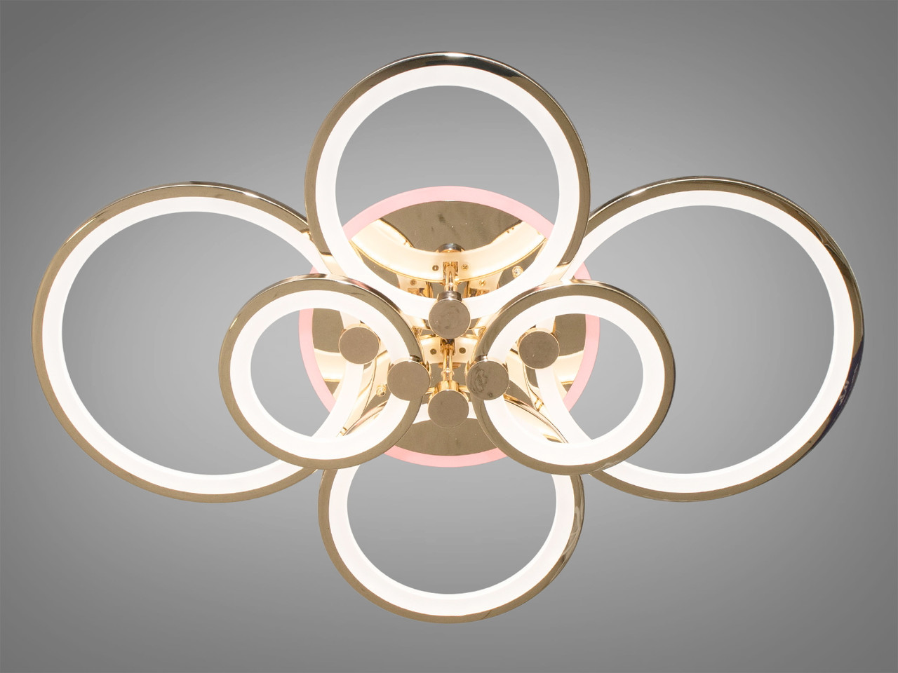 Світлодіодна люстра в спальню з пультом, колір золото, 135 W на 19 м2 8022-6G-LS