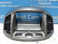 Дефлектор салона із центральною накладкою Chevrolet Captiva з 2011  по2016