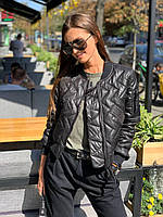 Тепла жіноча демісезонна стьобана куртка бомбер плащівка на утеплювачі Kdm01