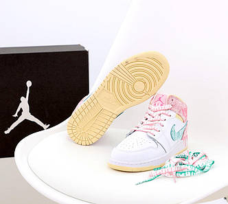 Жіночі Кросівки Nike Air Jordan 1 Mid White Pink 40
