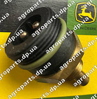 Датчик RE28217 температуры топлива John Deere RE506424 запчасти в Украине re506424