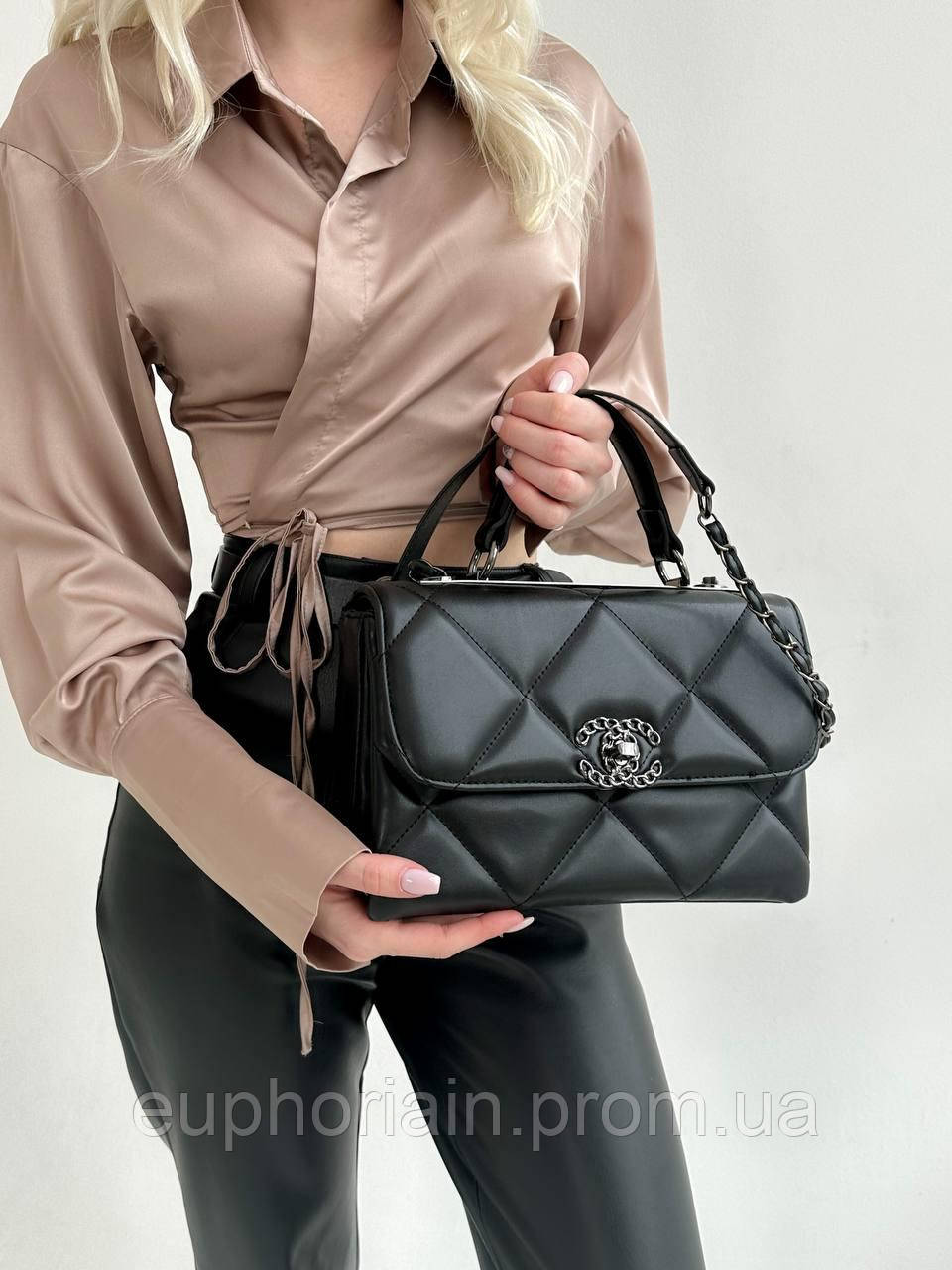 Женский сумка из эко-кожи Chanel Black / Шанель черная на плечо сумочка женская кожаная стильная брендовая - фото 6 - id-p1984525720