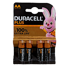Лужні батарейки Duracell Plus АА LR6 4 штуки в блістері, паковання потужних пальчикових батарейок