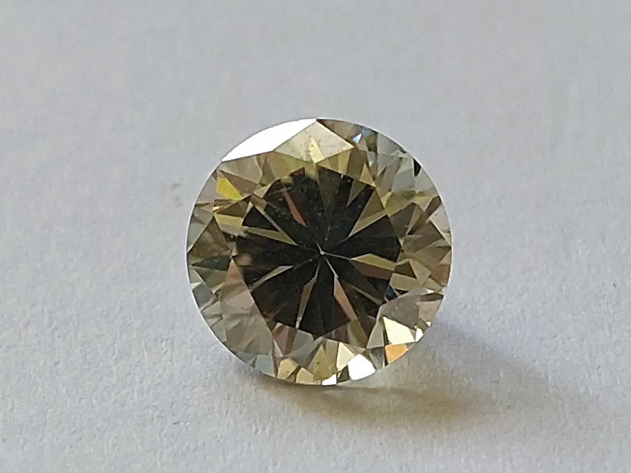 Муассанит 2.00 ct 8.34 x 4.97 mm