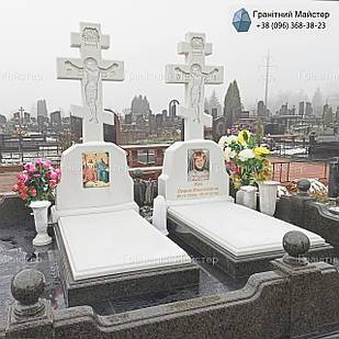 Подвійний памятник з хрестом № 1743