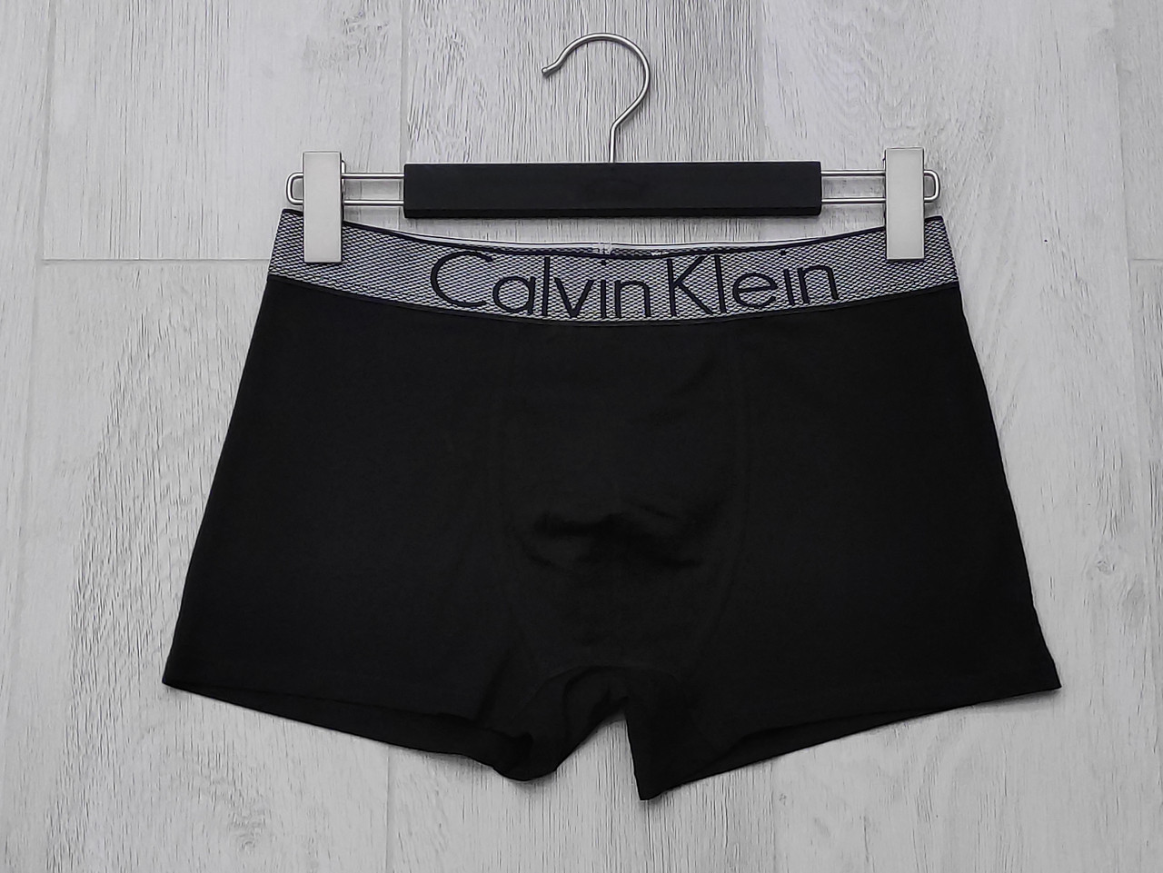 Труси чоловічі боксери розмір XXL Calvin Klein Carbone чорні