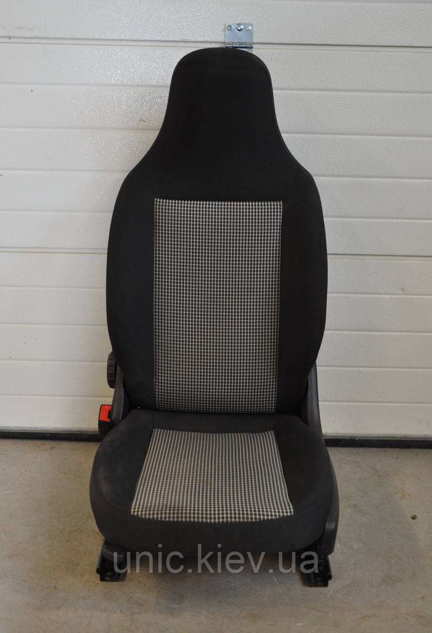 Сидіння салона Рено Твінго 3 водійське ліве №1 б/в