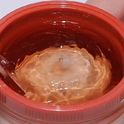 Зволожуючий крем для підвищення еластичності шкіри Medi-Peel Hyal Kombucha Tea Tox Cream 50 ml, фото 4