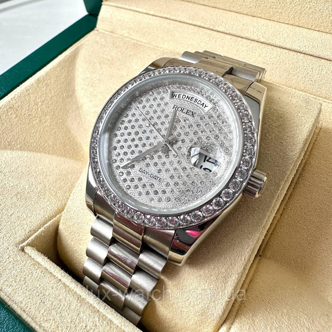 Ефектний наручний годинник Rolex 36 mm Day — Date Silver Diamond