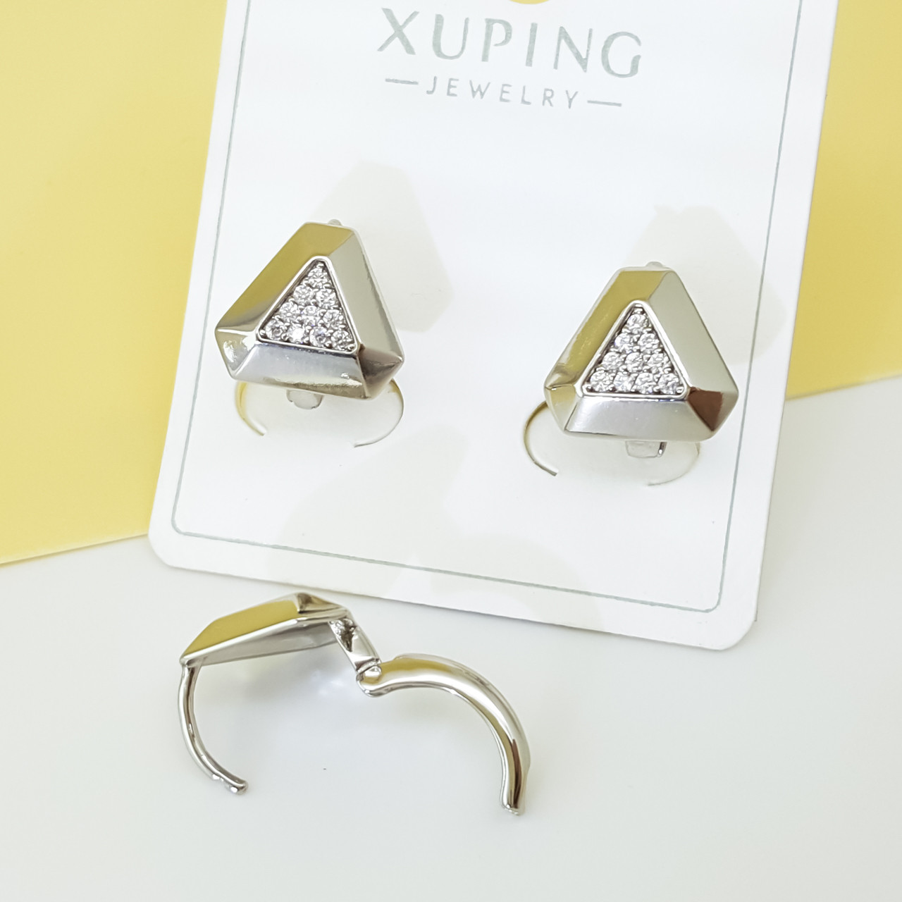 Сережки "Трикутник" з розсипом каменів, медсплав Xuping, родій, фото 1