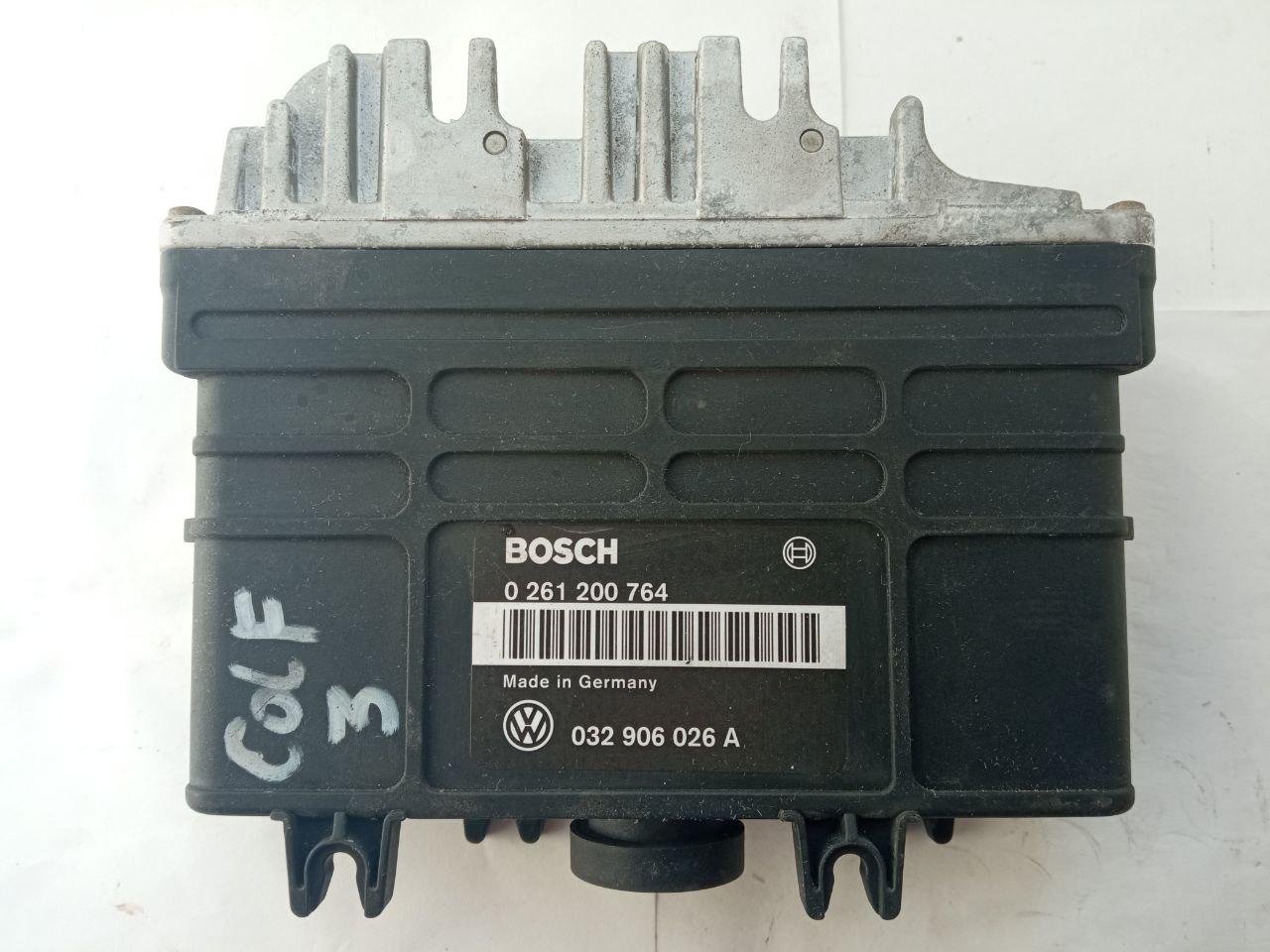 Електронний блок керування Volkswagen 032906026A Golf III / Bosch 0261200764, фото 1