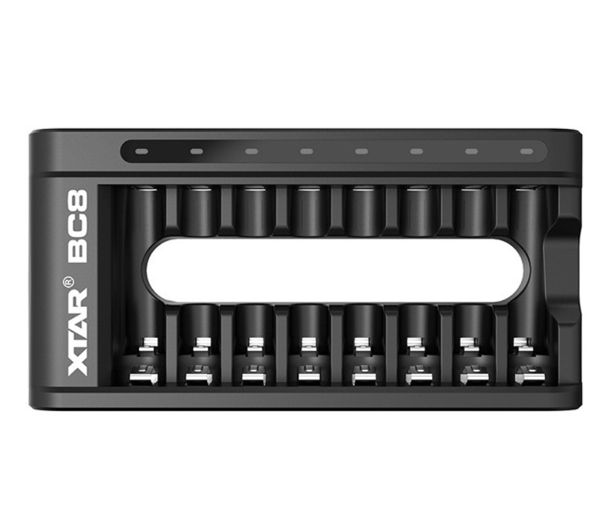 Зарядний пристрій Xtar BC8