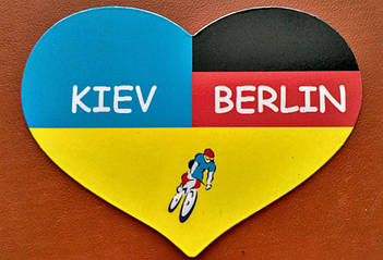 Магнитики "Сердечко" на холодильник на заказ. Размер 72х95 мм 1