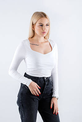 Пуловер жіночий з глибоким вирізом білий 5016Х (2000000119083)