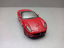 Іграшкова машинка техніка Б/У Bburago Ferrari California Convertible
