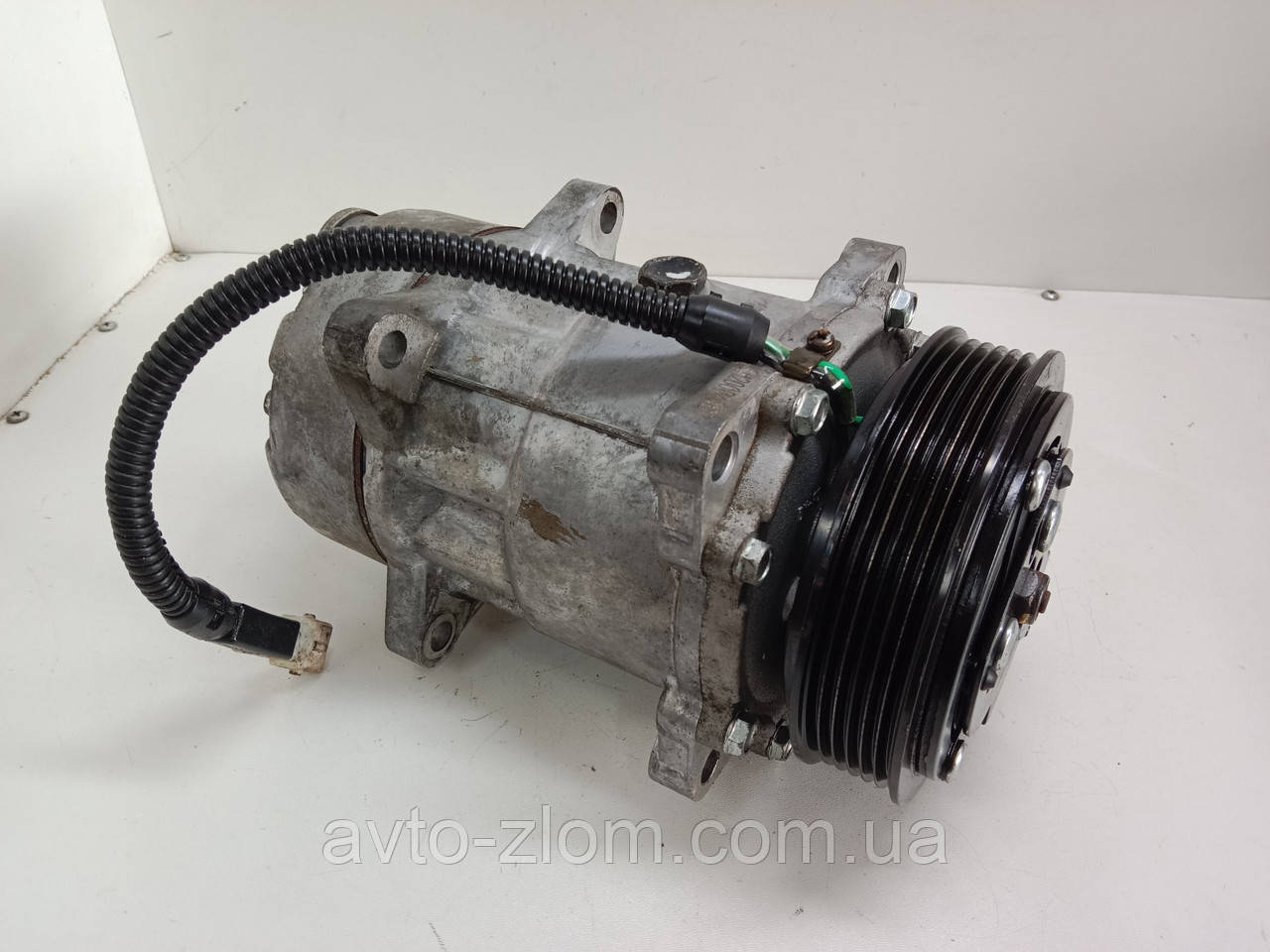 Компресор кондиціонера Fiat Scudo, Peugeot Expert, Citroen Jumpy. 8FK351127081., фото 1