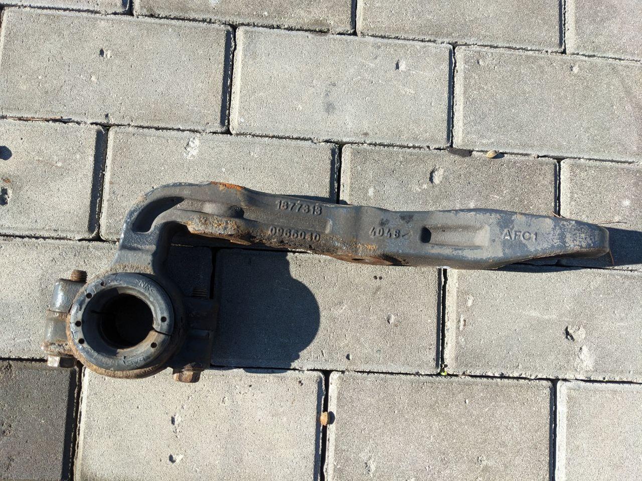 Кронштейн стабілізатора L (передній) б/в DAF XF 106 (1877313, 1902778) оригінал, фото 1