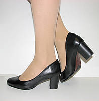 Класичні жіночі чорні туфлі підбор 37