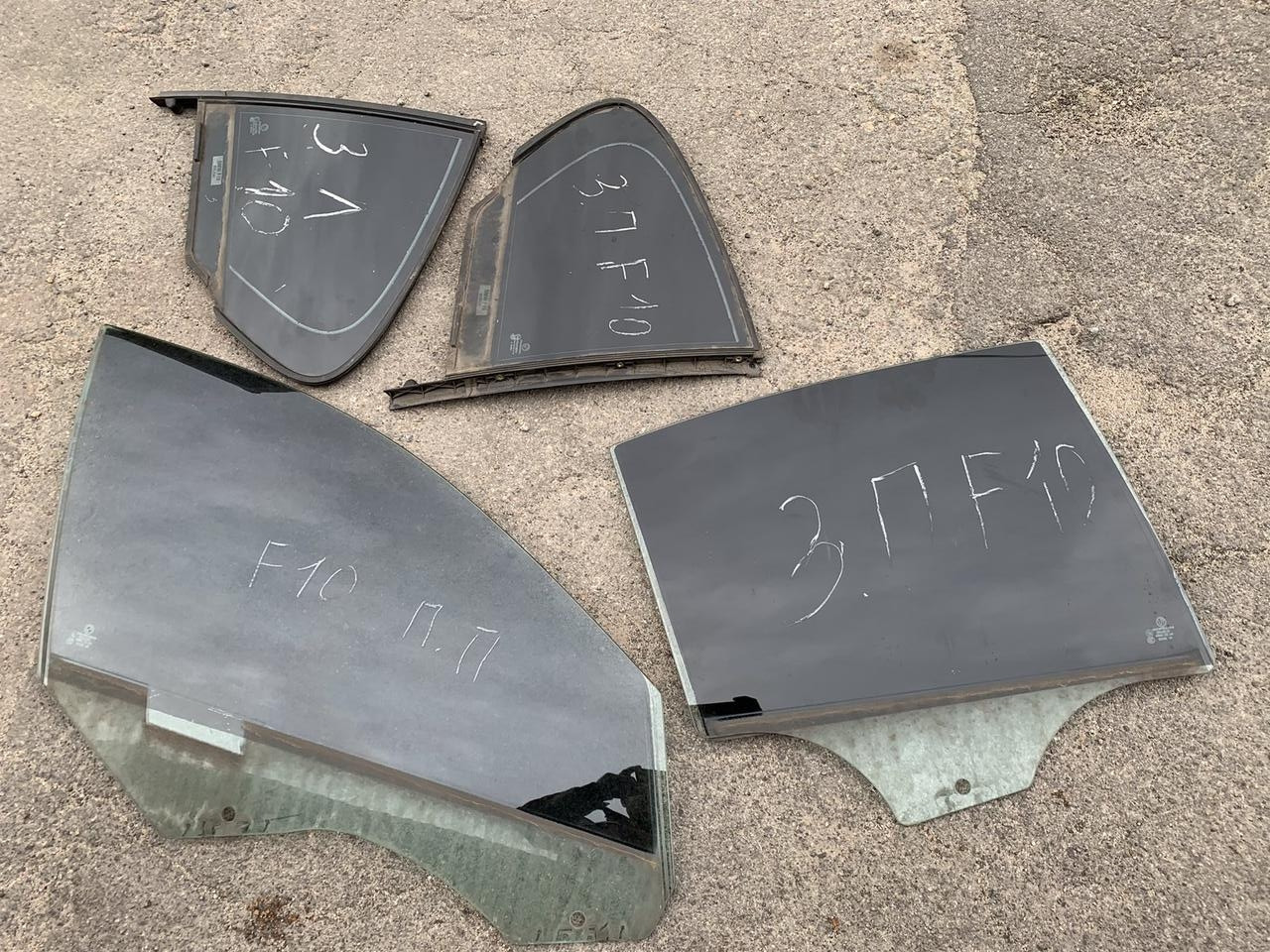 Б/В Скло дверей Праве Заднє/Переднє Форточка BMW 5 F10 51337182110 / 51357182118 / 51357311245, фото 1