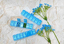 Органайзер для бисера на 7 делений. Розмір 30х130 мм. Колір блакитний