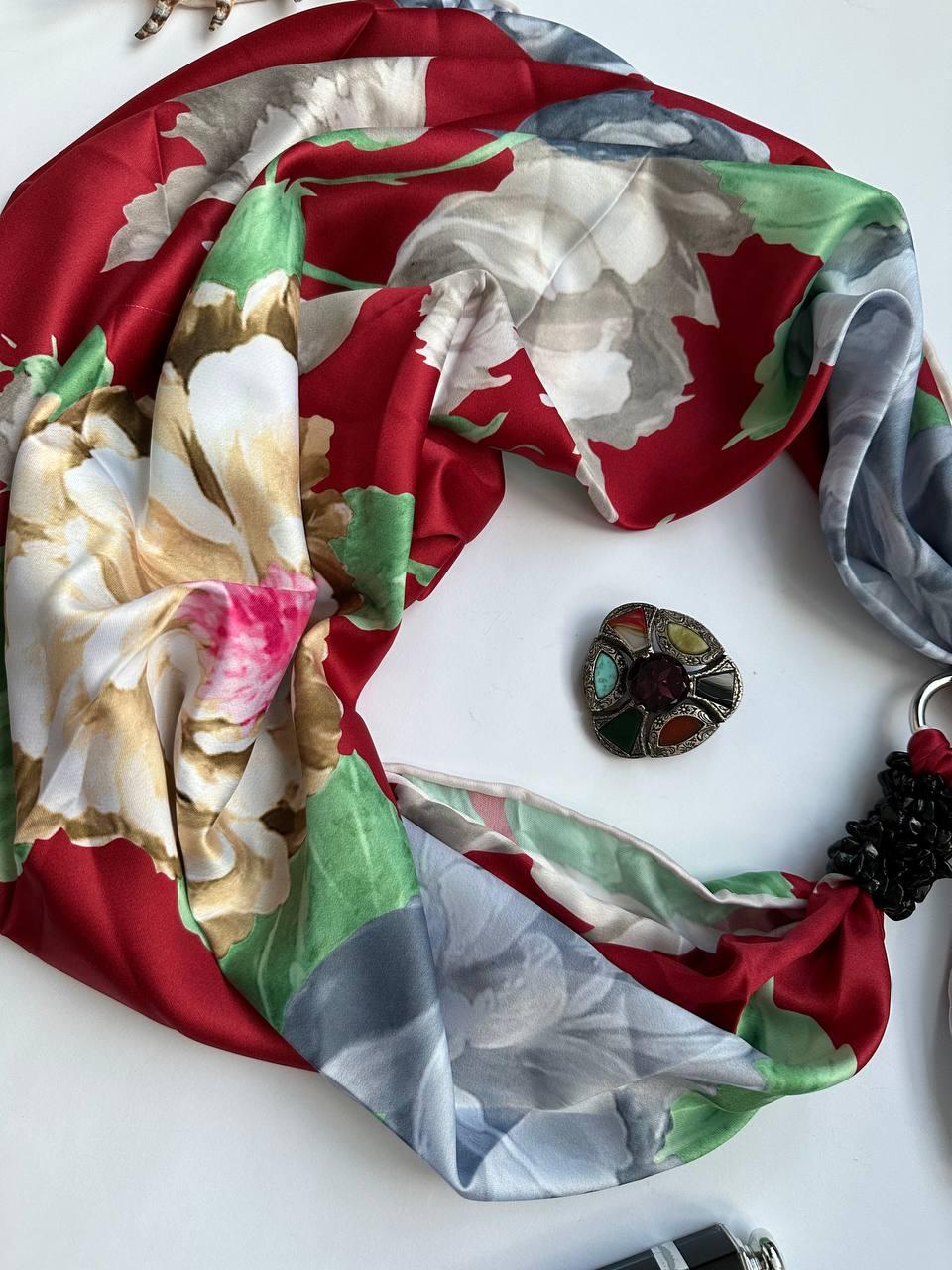 Дизайнерська хустка "Серце красуні" від бренда My Scarf, ВІП колекція, прикрашена натуральним каменем агат