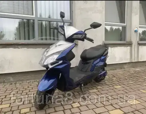 Електроскутер NEW KING 2000W (72V20Ah)