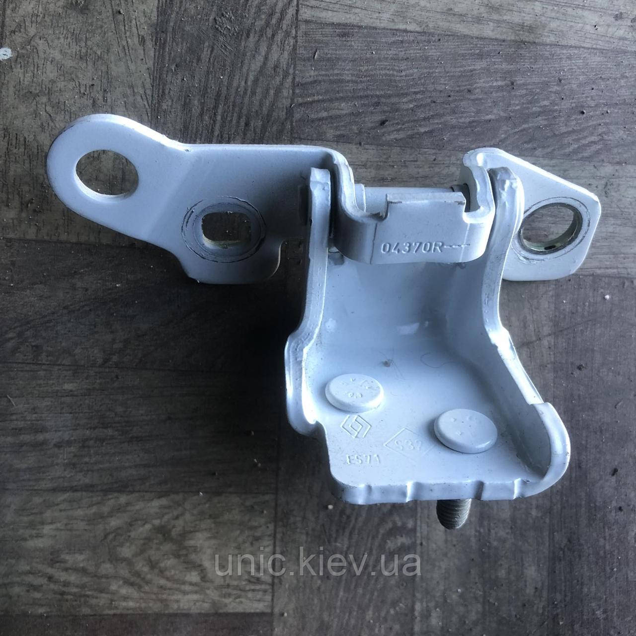 Завіса двері передня права верхня Рено Зоє б/в, фото 1