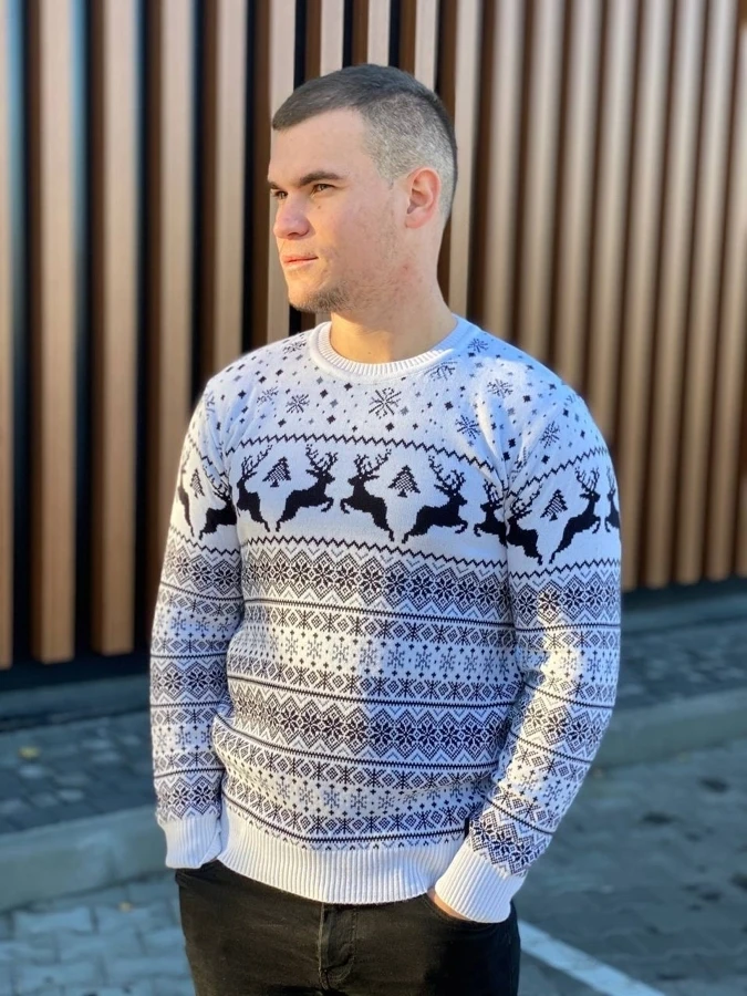 Чоловічий новорічний светр джемпер з білим оленями без горла