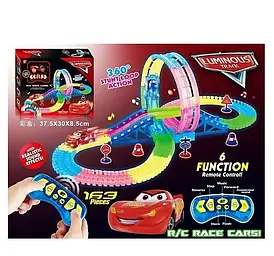 Дитячий автотрек (133) на радіокеруванні (163 елементи, світло, звук, у коробці)