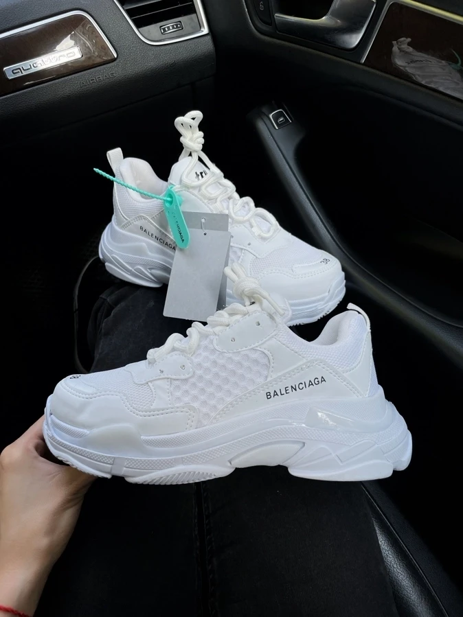 Balenciaga Triple S White