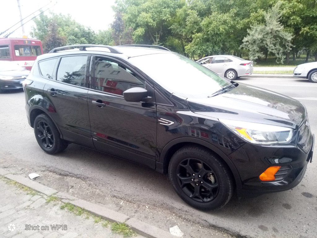 Турецькі рейлінги Чорні (2 шт) для Ford Kuga/Escape 2013-2019 рр від VLF комп., фото 1