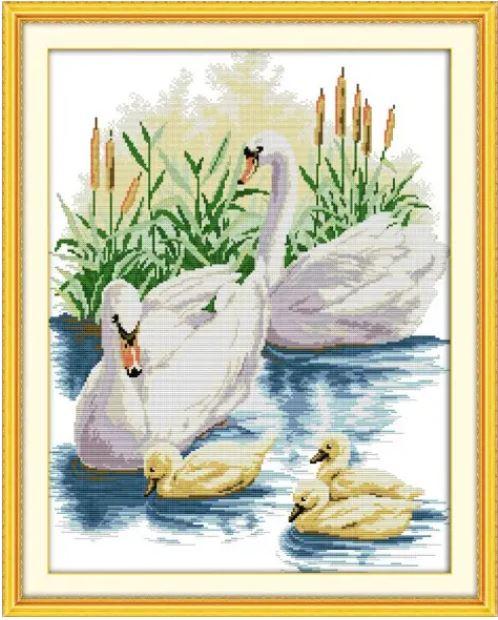 Набір для вишивання за нанесеною на канву схемою "Butterflies gather honey". AIDA 14CT printed, 33*18 см
