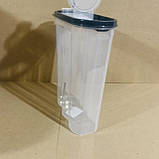 Контейнер для сипких продуктів із клапаном і дозатором 2.4 л., фото 3