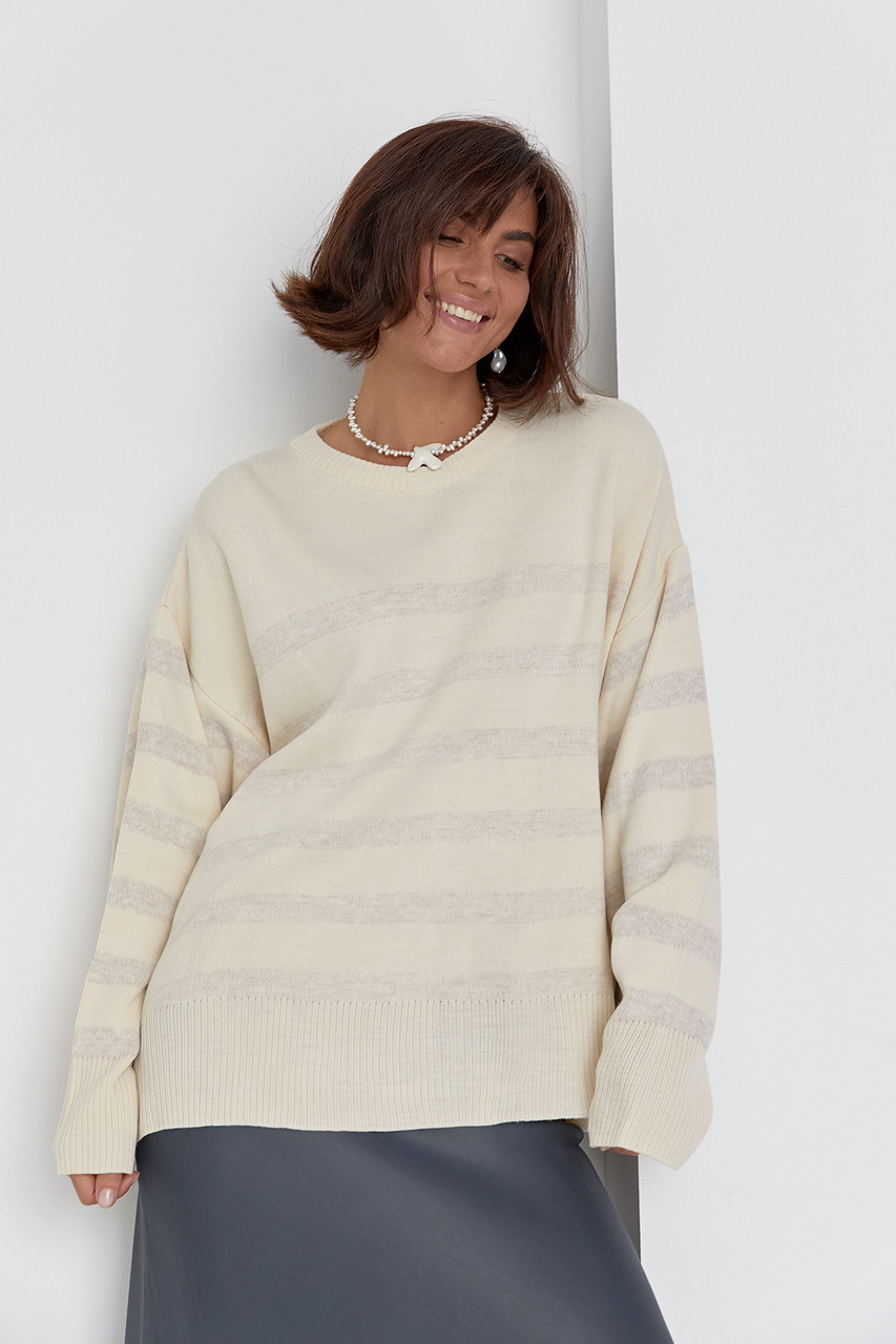 Жіноча кофта oversize у смужку - кремовий колір. Модель 3611