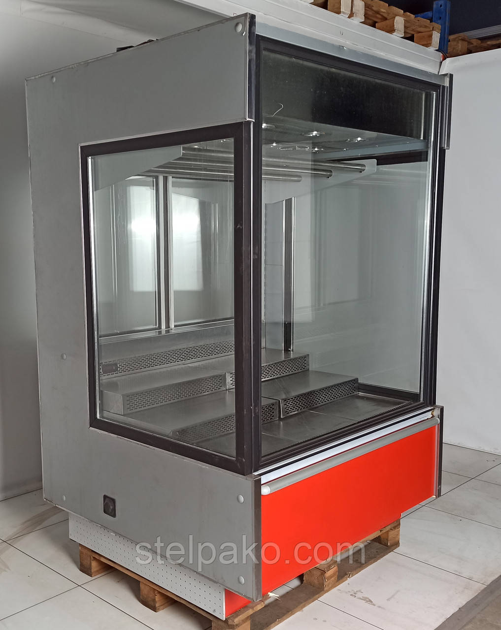 Вертикальна холодильна вітрина для м'яса «Росс Verona Cube» 1.2 м., (-5° +5°) (Україна), викладка 90 см., Б/у, фото 1