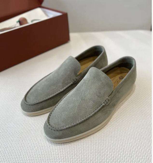 Чоловічі зелені замшеві лофери Loro Piana Summer Walk з логотипом Лоро Піана