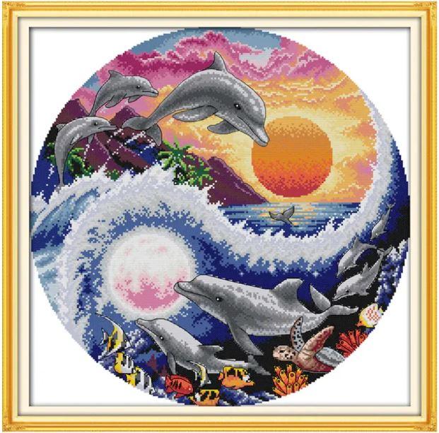 Набір для вишивання за нанесеною на канву схемою "Sun,moon and dolphins". AIDA 14CT printed, 48*48см
