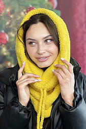 Жіноча в'язана шапка-труба