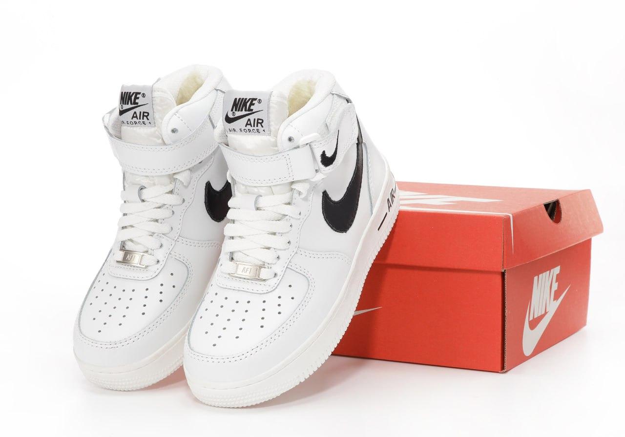 Кросівки жіночі чоловічі на хутрі Nike Air Force high White Winter Зимове взуття Найк Аір Форс білі високі шкіряні