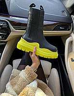 Высокие ботинки Ботега Венета женские. Модные женские ботинки Bottega Veneta с желтой подошвой.