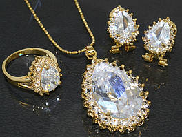 Набір: кулон на ланцюжку, сережки та каблучка 16р. Позолота 18К. Камені: білий циркон.