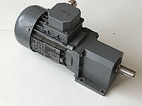 Мотор-редуктор Lenze 400/230V 0.12kW 66.7r/min 17Nm б/в