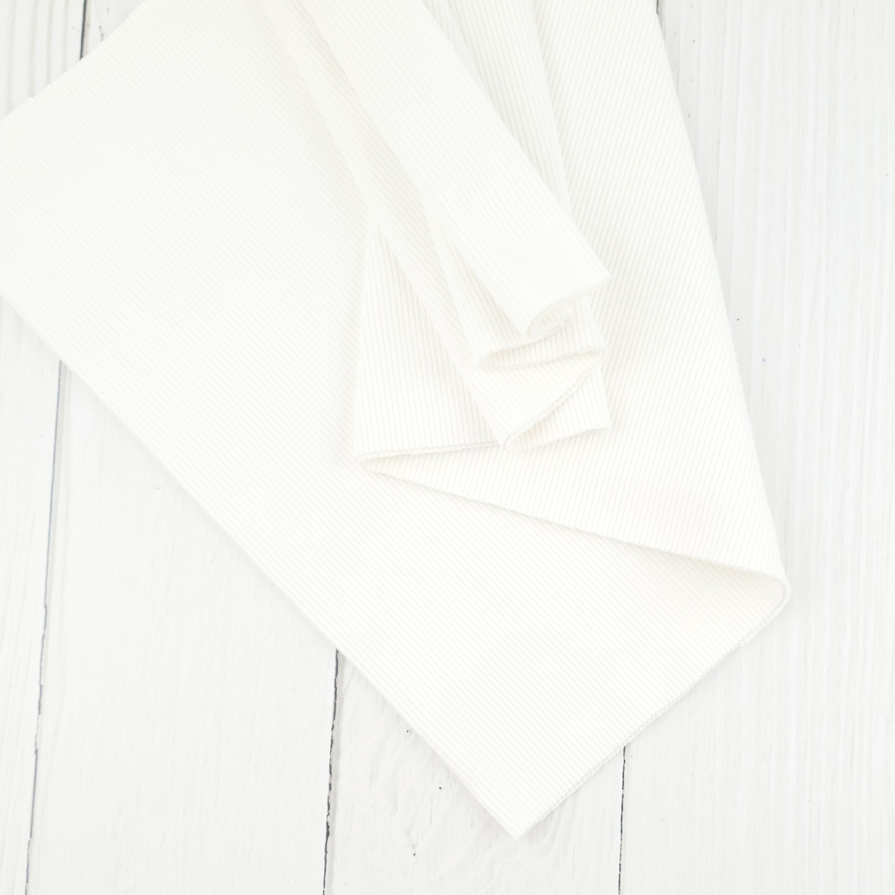 Кашкорсе Шампань для тринитки. ВІДРІЗ 0.55см- незначне забруднення