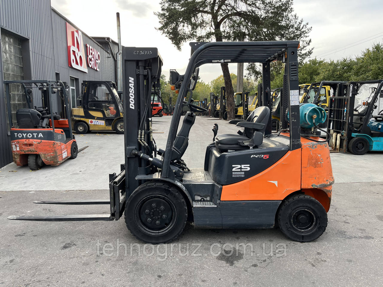 Навантажувач вилковий DOOSAN G25F-5, фото 1
