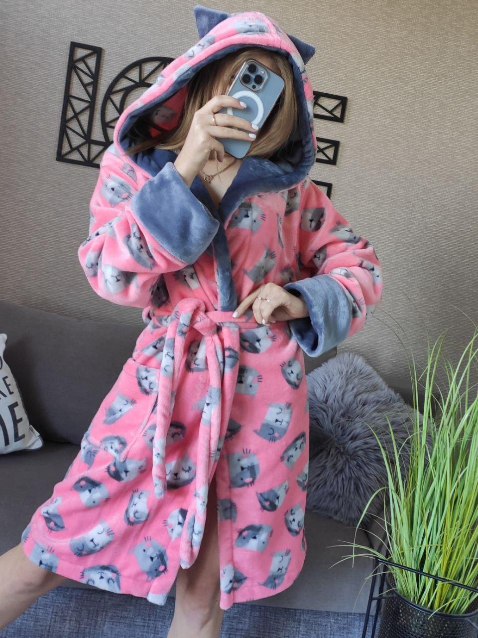 Теплий жіночий короткий махровий халат із капюшоном із вухами кота