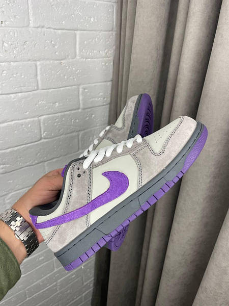 Grey and purple nikes discount